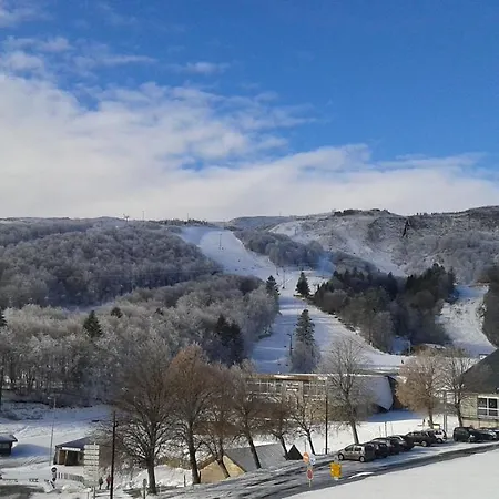 Le Bouddha 3* Besse-et-Saint-Anastaise