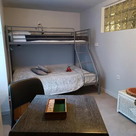 Le Bouddha Bed & Breakfast 3*